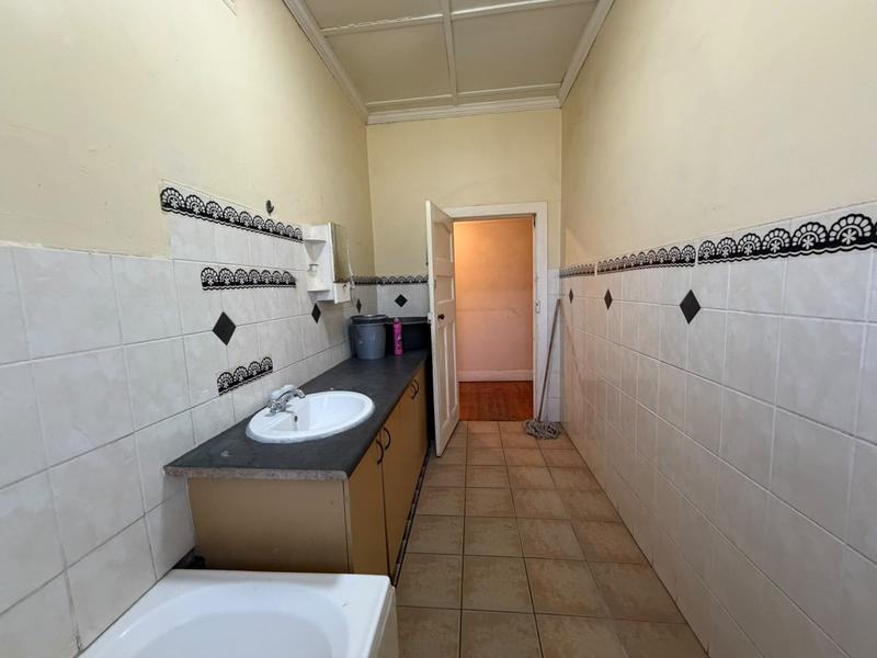 To Let 4 Bedroom Property for Rent in Kingswood Eastern Cape